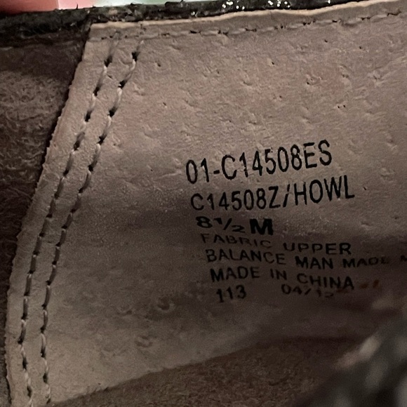 Cliffs by White Mountain Memory Foam Loafers - Picture 6 of 10